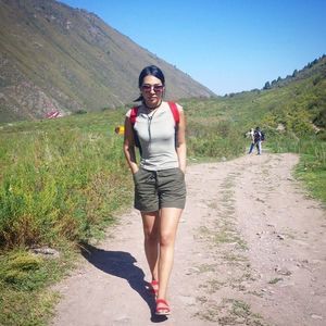 Meet your Posher, Gera